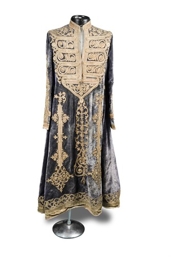 Lot 309 - A late 19th century Hazara woman's wedding dress