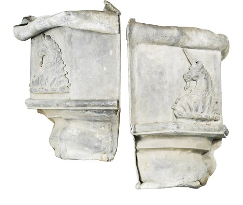 Lot 221 - A pair of 18th or early 19th century crested lead drain pipe hoppers