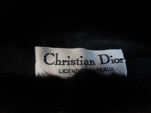 Lot 119 - A 20th century ladies full length mink coat,...