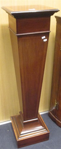 Lot 325 - A late 19th century mahogany and inlaid...