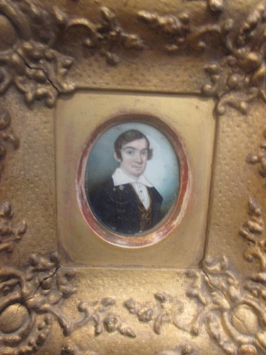 Lot 104 - Two early 19th century portrait miniatures of...