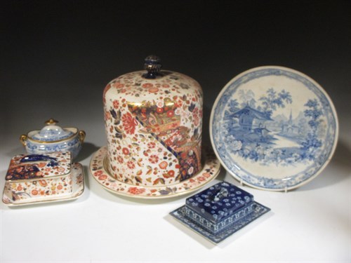 Lot 38 - A Ridgeways 'Old Derby' Imari large stilton...