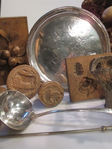 Lot 105 - An unusual 19th century wall bracket mounted...