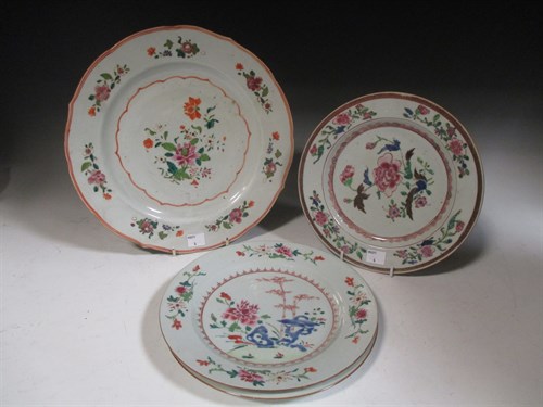 Lot 9 - A large Chinese export late 18th century plate...