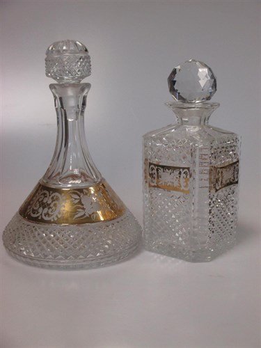 Lot 45 - A quantity of cut glass to include decanters...