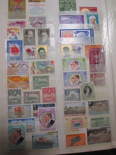 Lot 126 - A quantity of mid-20th century and later...