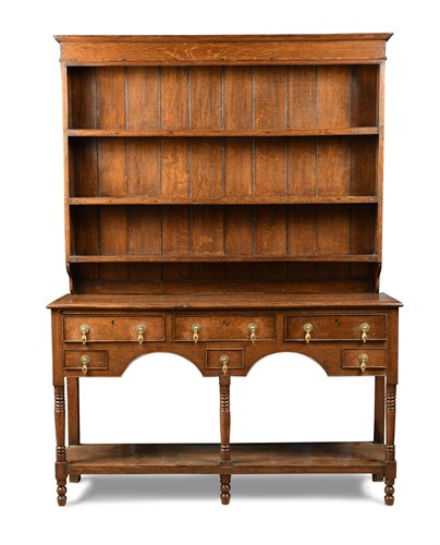Lot 447 - A Regency oak dresser