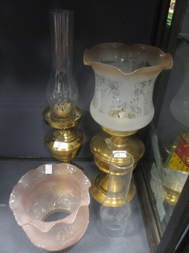Lot 65 - Two brass oil lamps
