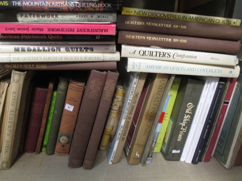 Lot 515 - A large collection of books on poetry, the...