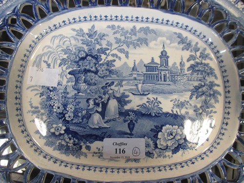 Lot 116 - Four blue and white plates/stand with floral...