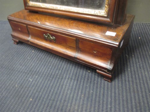 Lot 449 - A Georgian mahogany toilet mirror