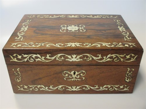 Lot 420 - A sewing box and a writing box with keys (2)