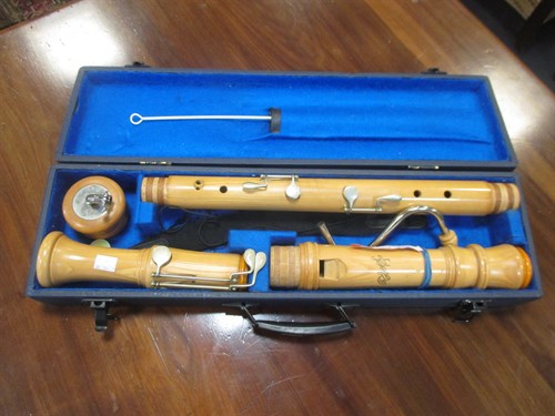 Lot 93 - A treen large recorder