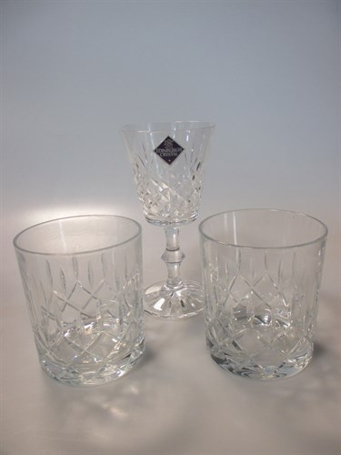 Lot 53 - Waterford wine glasses, Edinburgh Crystal...