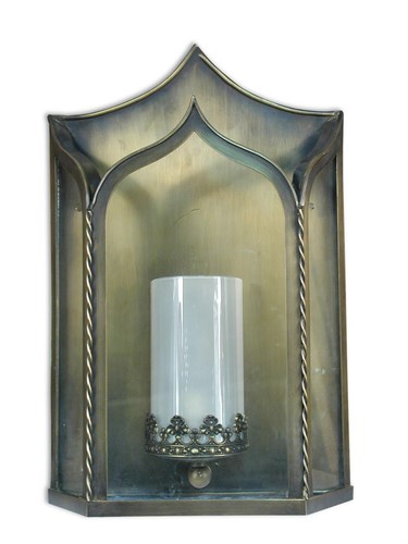 Lot 291 - A set of four Gothic style 'Westminster' brass wall lanterns by Phillips & Wood