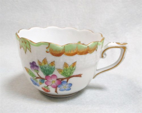 Lot 40 - A Herend porcelain Queen Victoria Fancies pattern coffee service for six