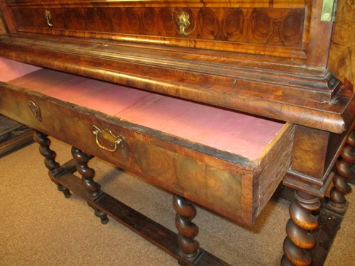 Lot 384 - A late 17th century laburnum oyster veneer cabinet on stand