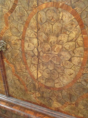 Lot 384 - A late 17th century laburnum oyster veneer cabinet on stand