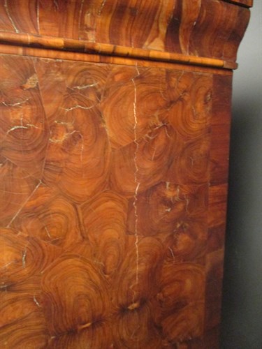 Lot 384 - A late 17th century laburnum oyster veneer cabinet on stand