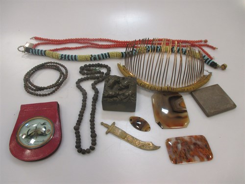 Lot 132 - An early 19th century gilt metal ladies hair...