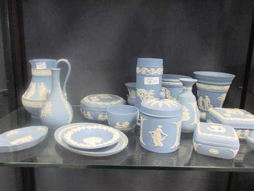 Lot 61 - A Collection of Wedgwood Jasperware (17)