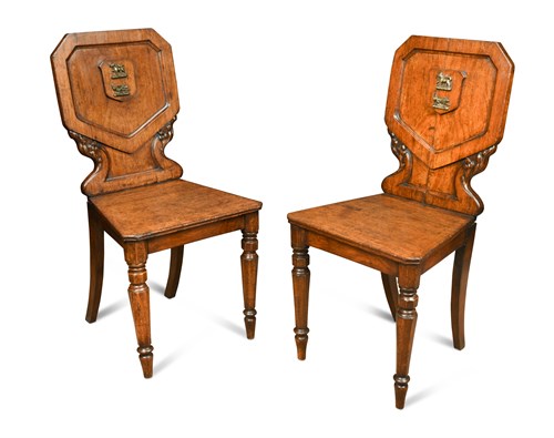Lot 358 - A pair of William IV oak hall chairs