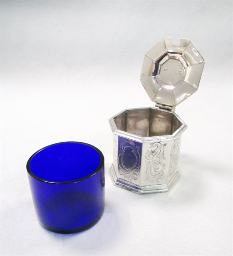 Lot 75 - A Victorian silver octagonal shaped mustard