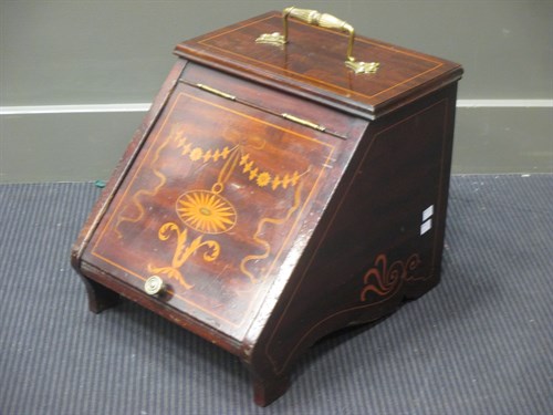 Lot 433 - A late Victorian mahogany and satinwood inlaid...