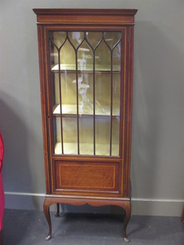 Lot 459 - An Edwardian mahogany and satinwood banded...
