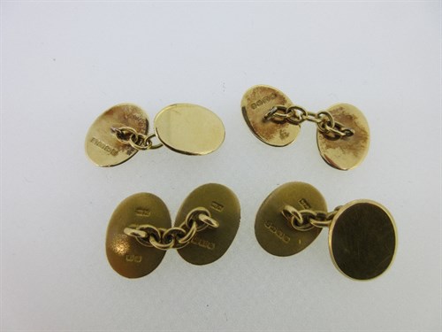 Lot 221 - Two similar pairs of 18ct gold double-ended cufflinks