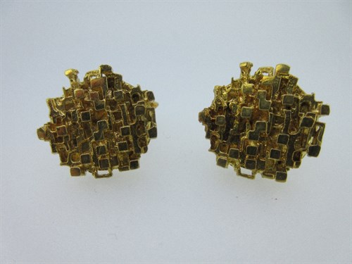 Lot 362 - Kurt Weiss - a pair of  20th century 18ct gold cufflinks retailed by Algernon & Harry Asprey