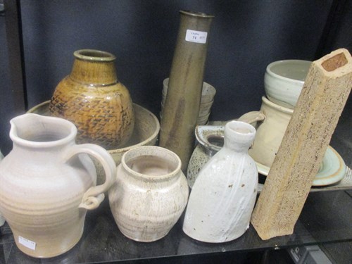 Lot 51 - A collection of studio ceramics, to include a...