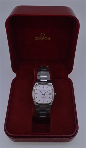 Lot 191 - Omega - A gentleman's stainless steel 'Seamaster' wristwatch