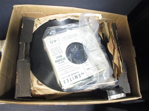 Lot 49 - Collection of records (78s and 45s) including...