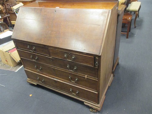 Lot 368 - A George III mahogany bureau, 107 x 106 x 53cm