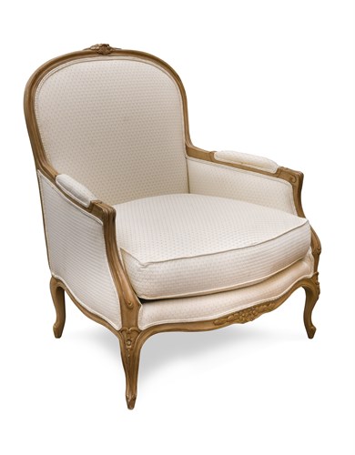 Lot 380 - A French style fauteuil