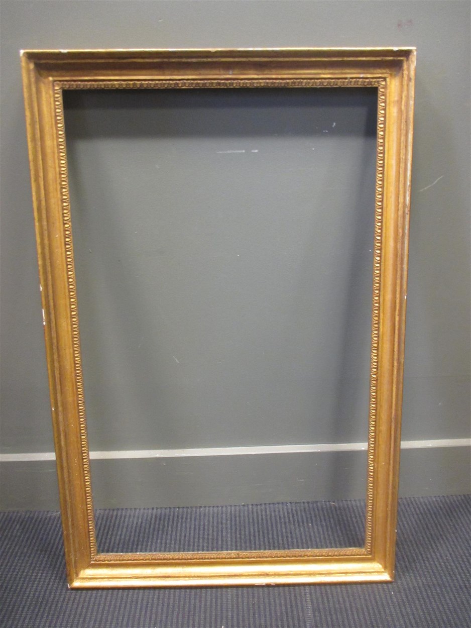 Lot 206 - A gilt frame, sight size 74 x 51cm