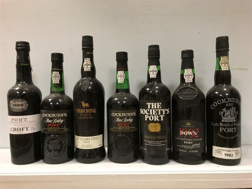 Lot 79 - Seven LBV and ruby ports (non vintage),...