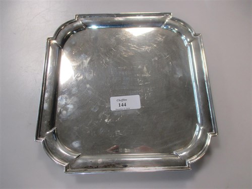 Lot 144 - An early 20th century silver waiter, 12ozt