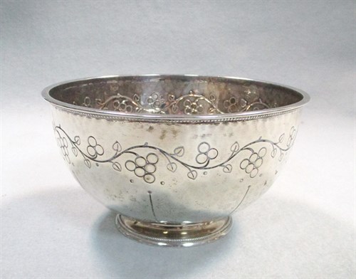 Lot 45 - A small silver footed bowl by Liberty & Co.