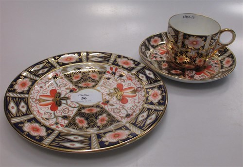 Lot 56 - A Royal Crown Derby Imari pattern part tea...