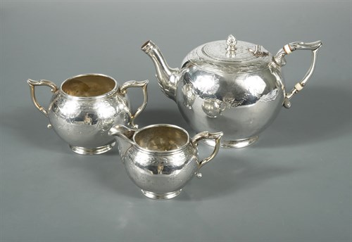 Lot 148 - Edinburgh - A Victorian Scottish silver harlequin 3 piece tea service