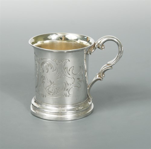 Lot 81 - A Victorian silver christening tankard