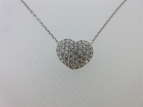 Lot 304 - A diamond set heart shaped pendant and chain