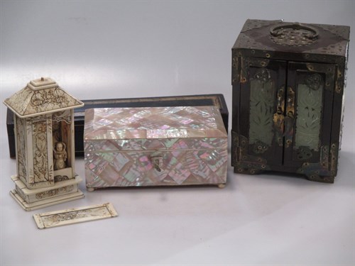 Lot 126 - A mother of pearl casket, a Cantonese ivory...