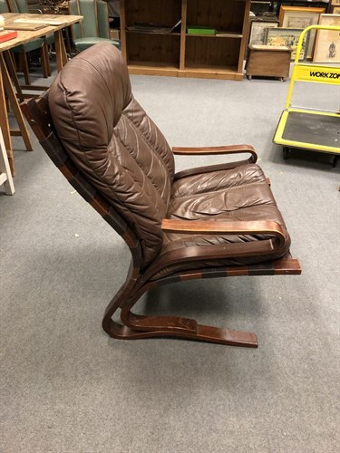 Lot 149 - A pair of Danish cantilever armchairs