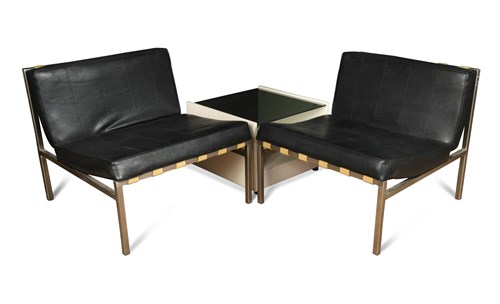 Lot 160 - Robin Day for Hille, a pair of black leather Gatwick chairs