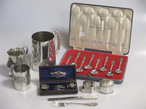 Lot 200 - A cased set of silver commemorative spoons, a...
