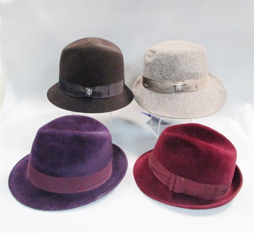 Lot 57 - A Philip Treacy chocolate brown felt ladies hat