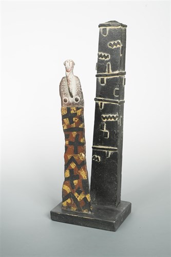 Lot 9 - John Maltby (born 1936), a large and impressive model of Queen and Tower